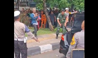 Viral! Penyanderaan di Pejaten, Pelaku Berhalusinasi Akibat Pengaruh Sabu